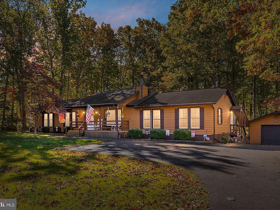1st image of 37 Cedar Cir