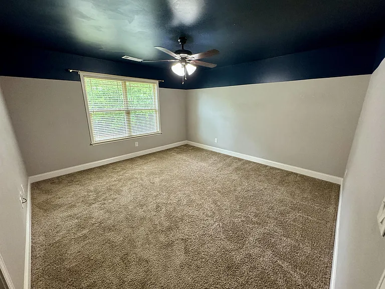 139 Fishers Mill Dr — Photo 48