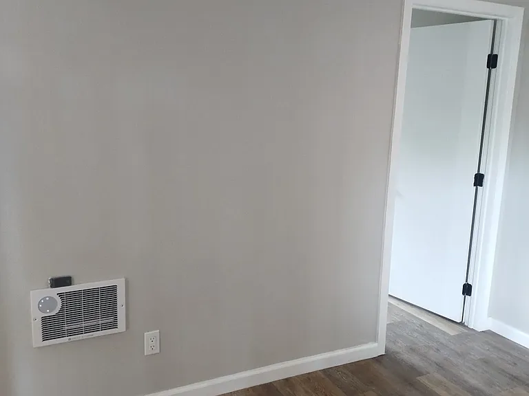4068 Moody St #7 — Photo 14