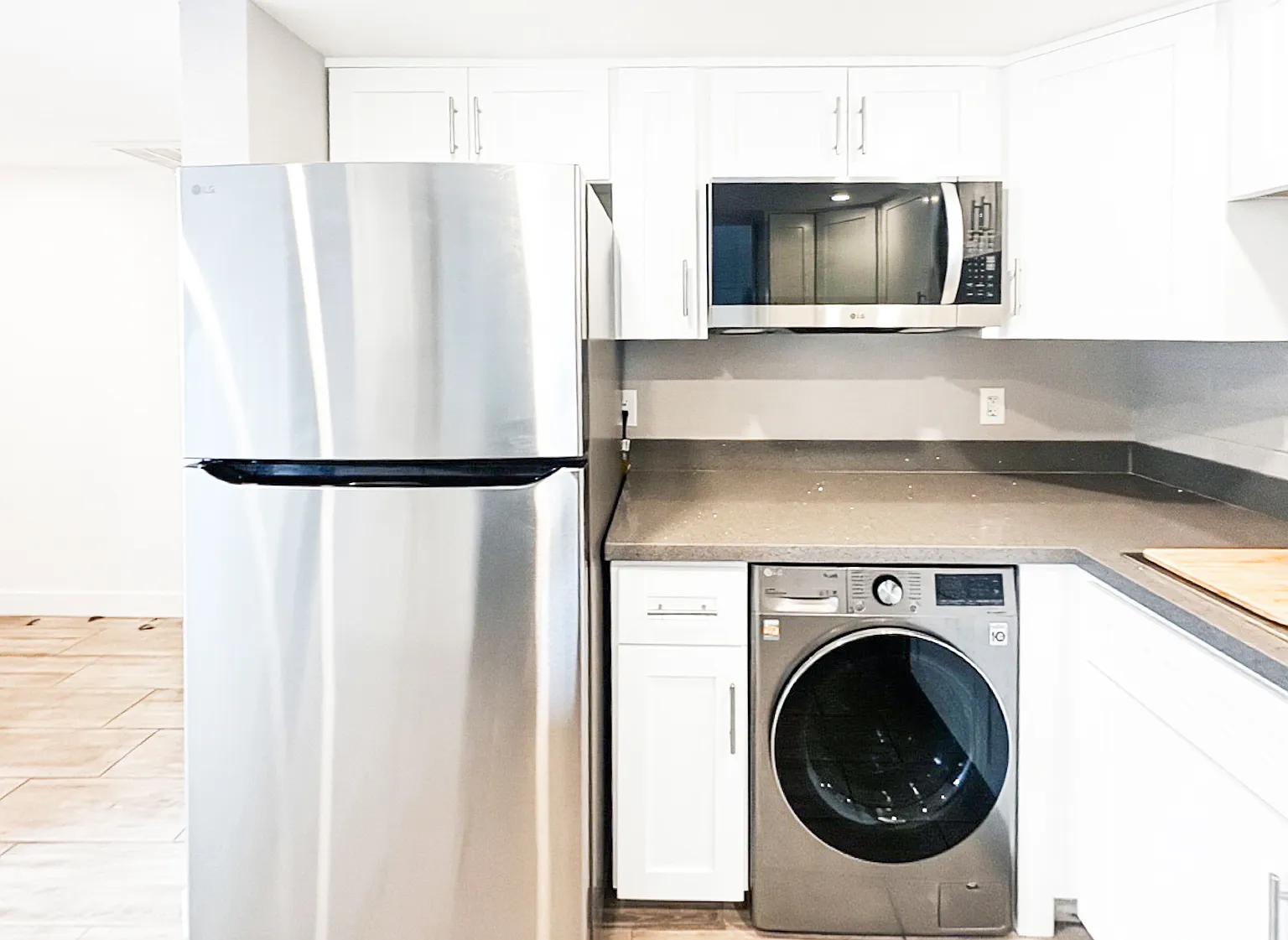 2 bed, 1100 sqft, $1,695 — Photo 3