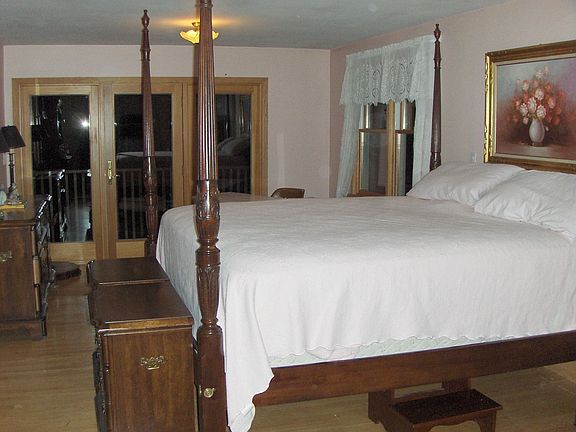 Large Master Bedroom