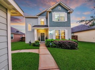 10867 S Lake Mist Ln, Willis, TX 77318