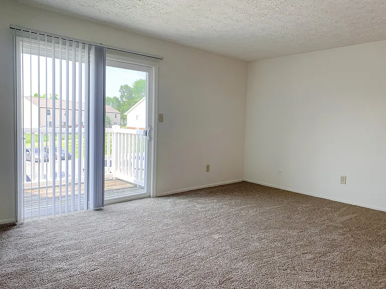 Waterstone Place Apartments — Photo 6