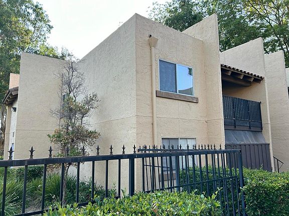 4th image of 247 N Capitol Ave Unit 255