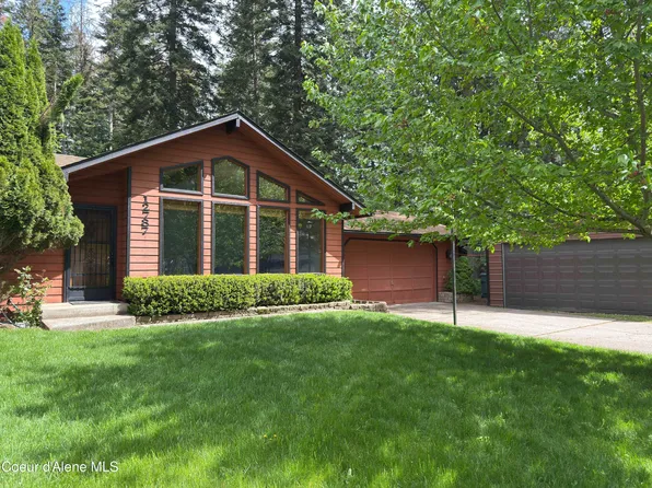 12787 N Emerald Dr, Hayden Lake, ID 83835