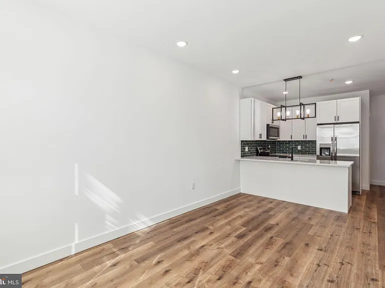 415 W York St #1 — Photo 4