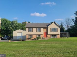 101 W Branch Rd, Barto, PA 19504