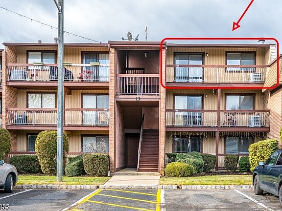 2nd image of 1314 Edison Glen Ter