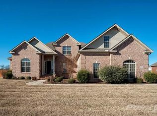 109 Arrow Path Dr, Huntsville, AL 35806