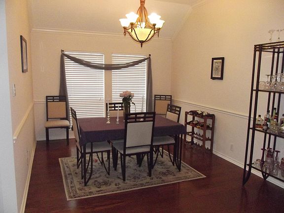 4th image of 8815 Brae Crest Dr