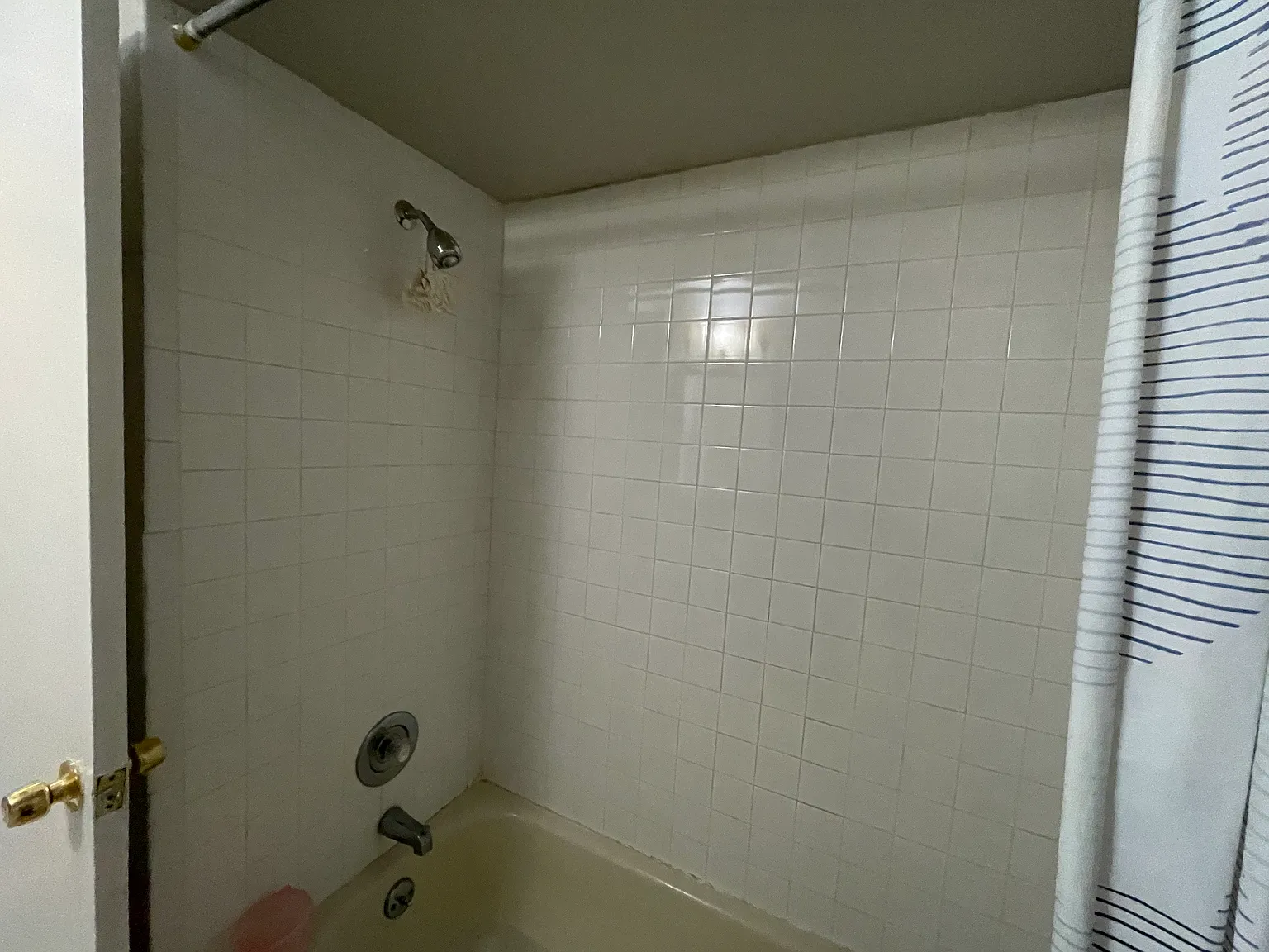 2 bed, $2,450 — Photo 4
