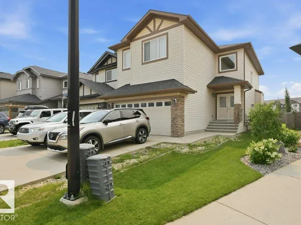 258 Albany Dr NW, Edmonton, AB T6V 0L3
