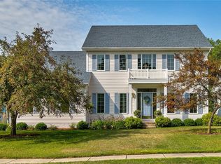 5744 Foxboro Rd, Johnston, IA 50131