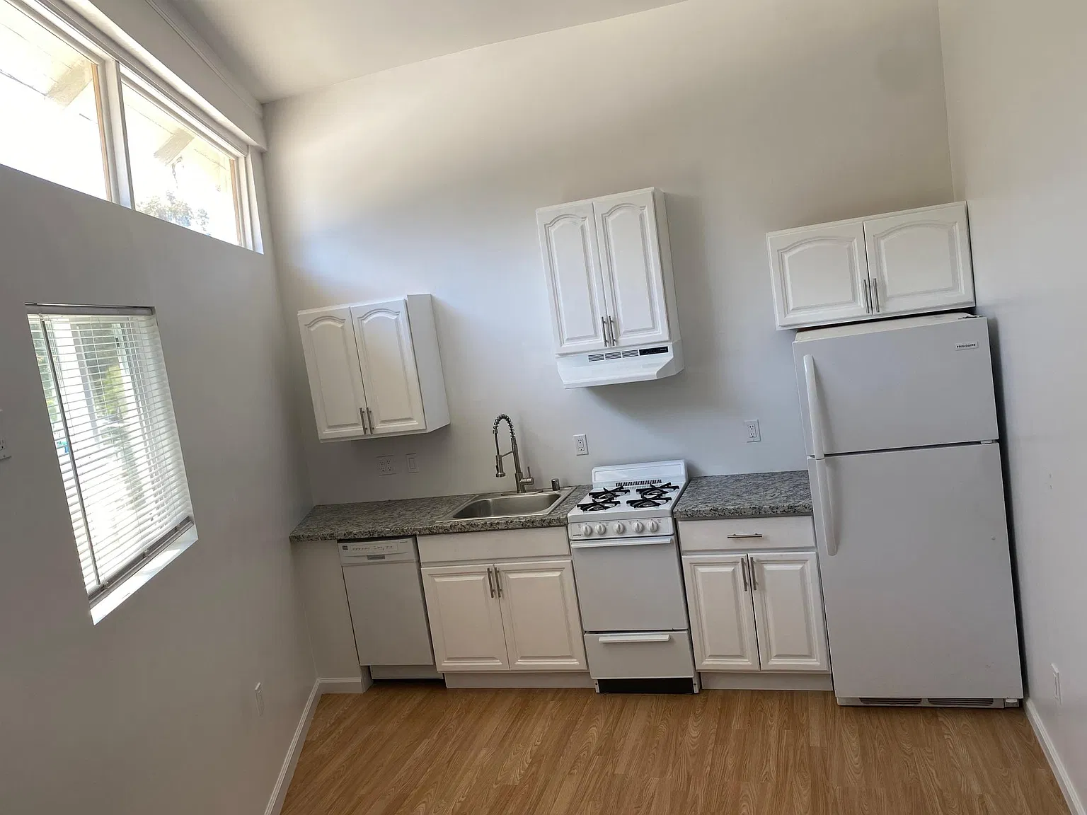 3597 Mission St — Photo 1