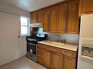 25-15 87th St #1A, East Elmhurst, NY 11369
