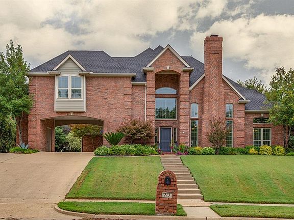 2nd image of 213 Country Club Dr
