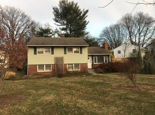 16529 Walnut Hill Rd, Gaithersburg, MD 20877