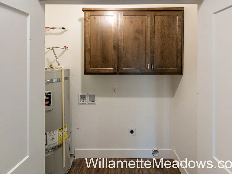 2385 Fairgrounds Rd NE — Photo 41