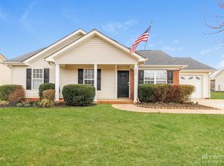 6834 Vernon Wood Ln, Charlotte, NC 28262