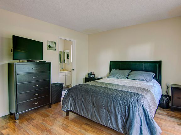 5th image of 2067 Flintcrest Dr