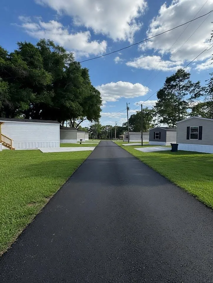 Oak View Landing — Photo 1