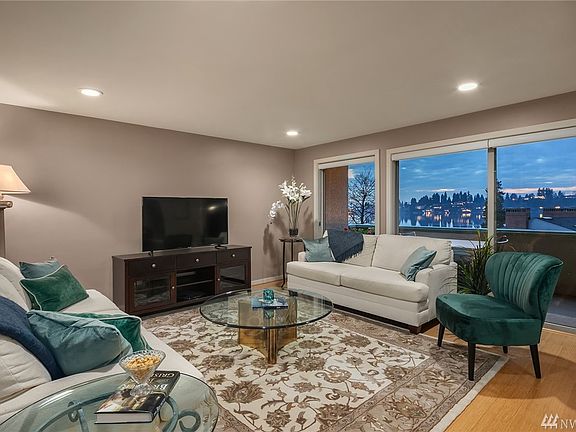 4th image of 9951 Lake Washington Blvd NE APT 31