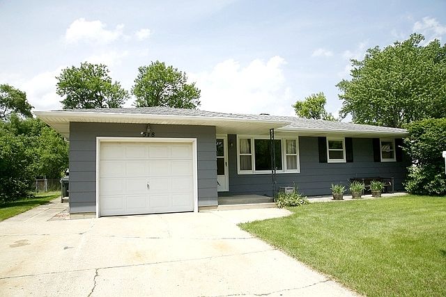 1st image of 578 Williams Dr