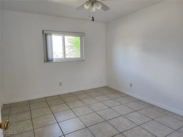 1214 NE 14th Ave #1214 — Photo 6