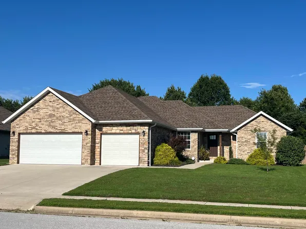 5506 N Seacrest Drive, Ozark, MO 65721
