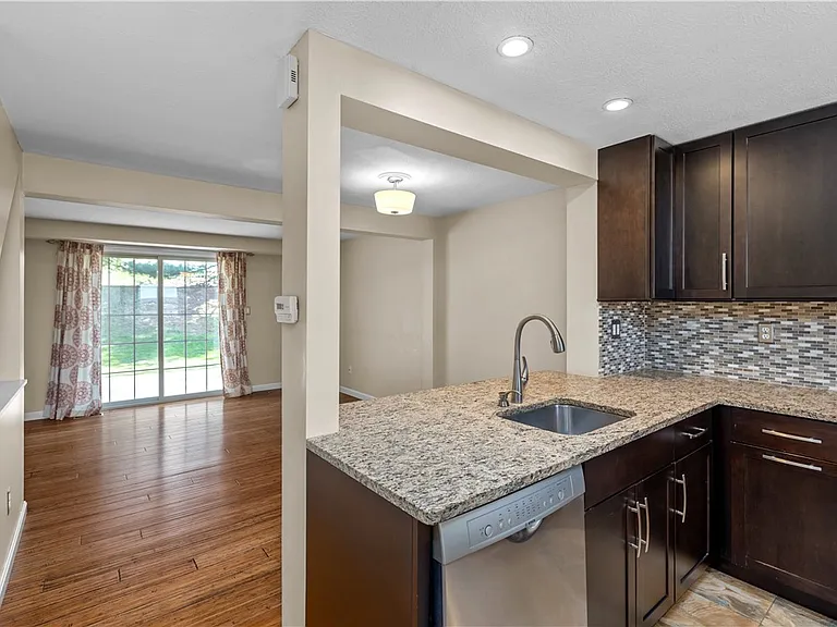 314 Quail Run Rd — Photo 7