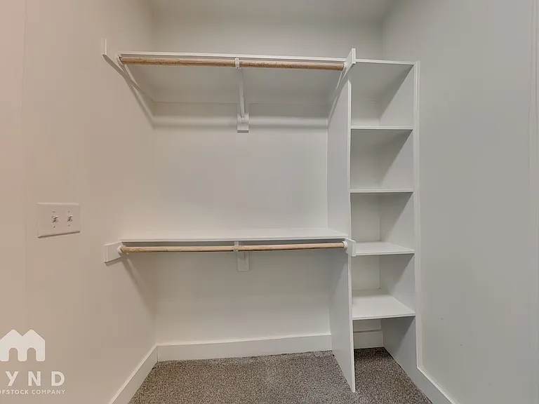 420 E Cedar Ave — Photo 12