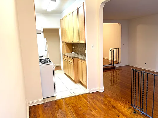 Rented by Century 21 American Homes - Long Beach | media 5