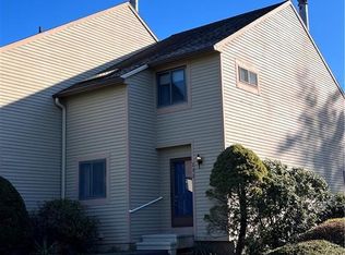 202 Adams Hill Way UNIT 202, East Windsor, CT 06088