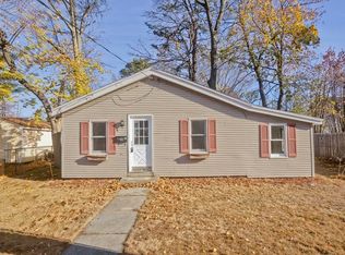 53 Champlain Ave, Springfield, MA 01151