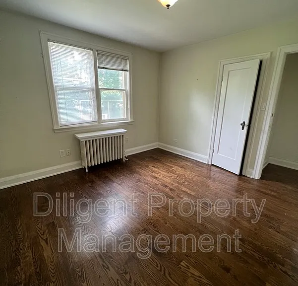 642 Bolivar St #MAIN FLOOR — Photo 36
