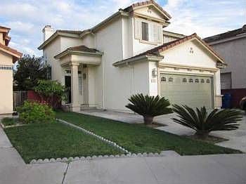 1st image of 553 Almonte Pl