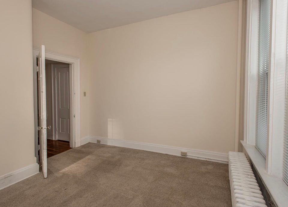 1st image of 1314 William Howard Taft Rd #2