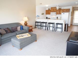875 Parkside Pl, Osage Beach, MO 65065