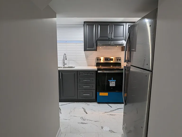 29 Brantford Dr — Photo 8