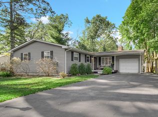 620 S 18th St, Chesterton, IN 46304