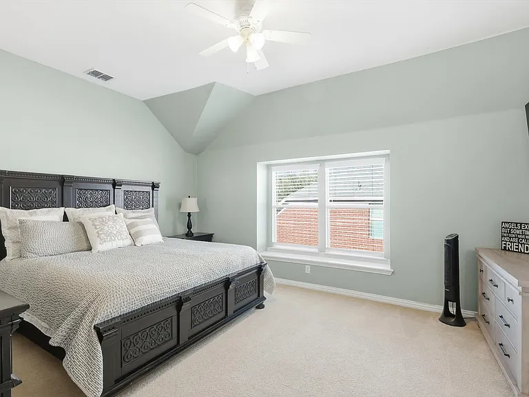 841 Wind Brook Ln — Photo 33