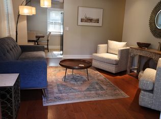 11 Joyce Ave, Mount Pleasant, SC 29464