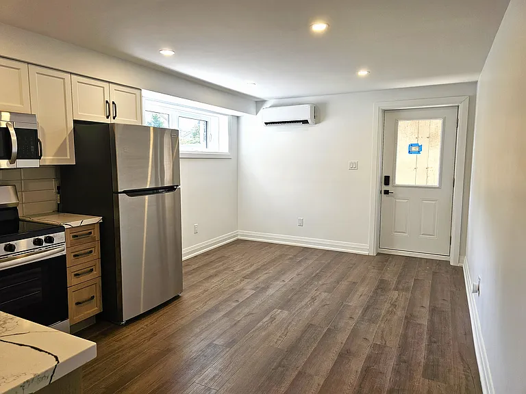 234 Vansickle Rd — Photo 4