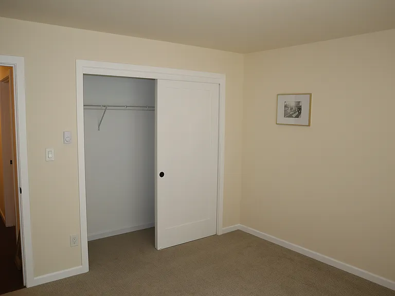 9504 Farwest Dr SW — Photo 14