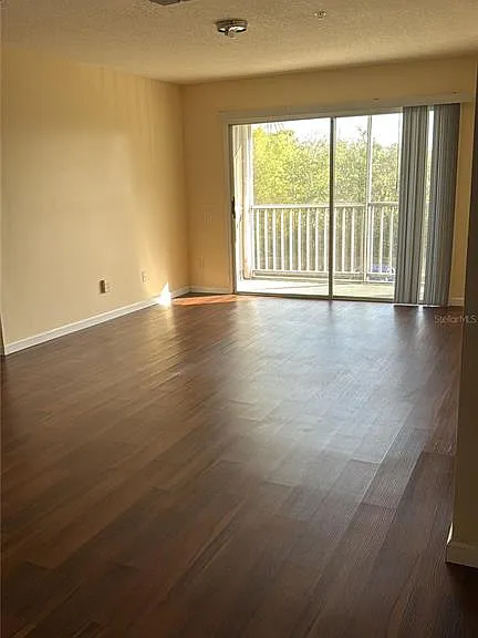 3950 Southpointe Dr #418 — Photo 5