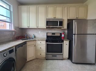 210 73rd St FLOOR 2, North Bergen, NJ 07047