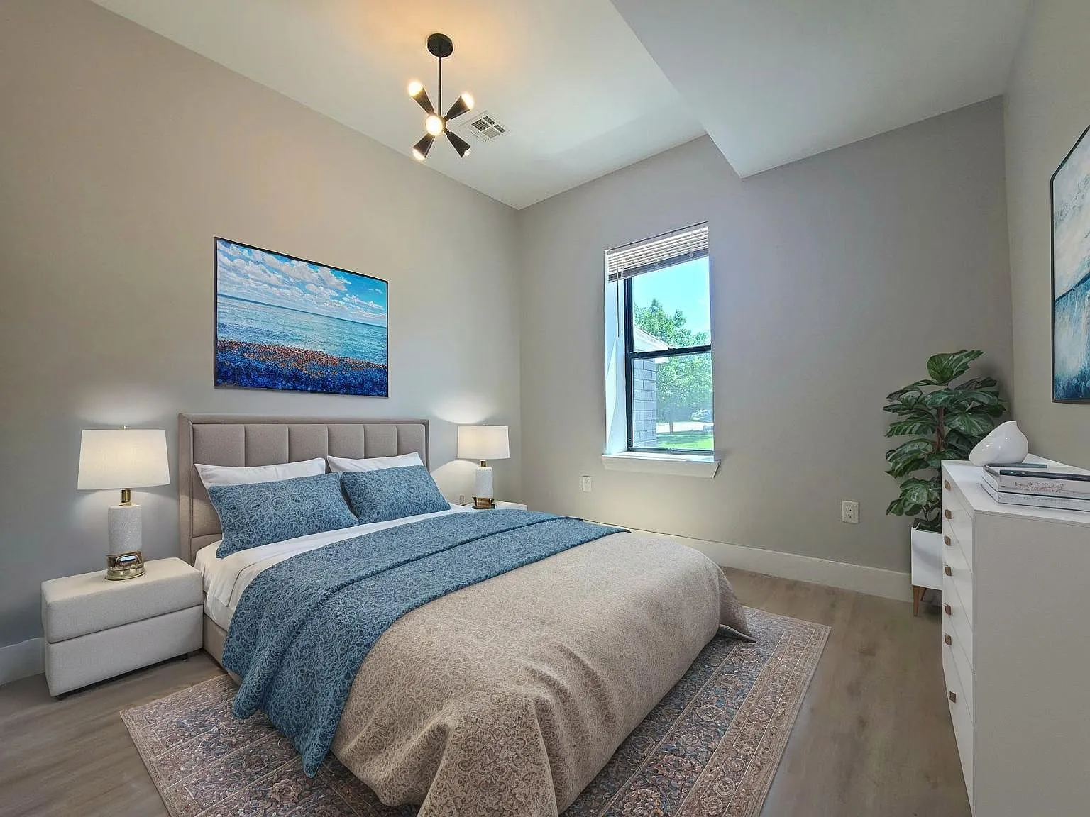 2 bed, 800 sqft, $2,250 — Photo 3