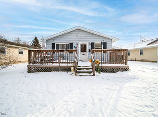 88 Leslie St, Geneva, OH 44041