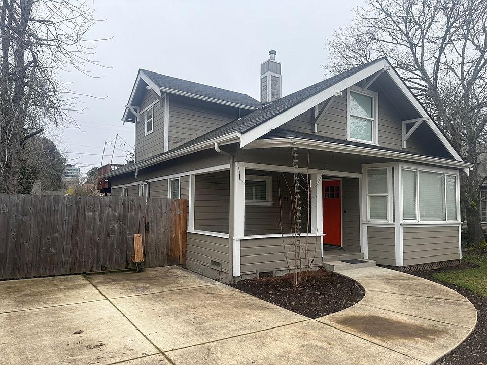 Rental includes the entire downstairs of this 1800's craftsman home. Upstairs one bedroom air bnb has a separate outside access.