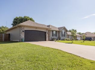 523 W Logan St, Republic, MO 65738